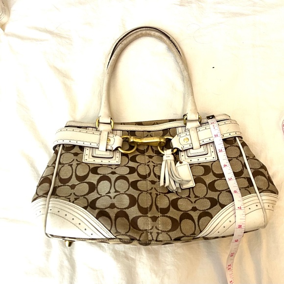 Coach Vintage Hampton Satchel with Signature Canvas and White Leather Trim - Picture 10 of 11